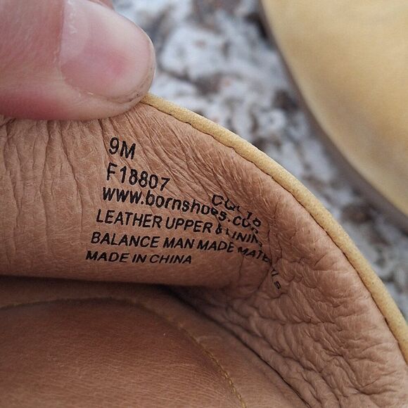 Born soft leather Sandals size 9M - Picture 5 of 8